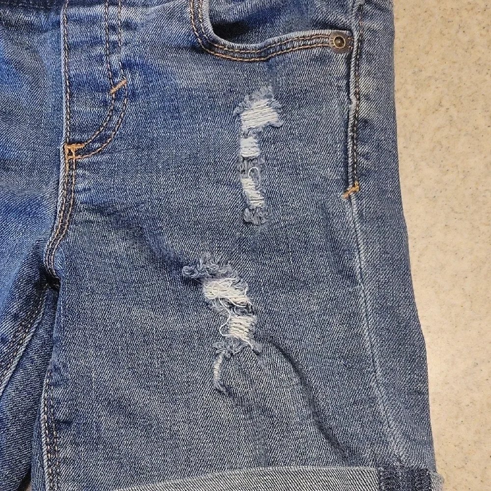 Old Navy Distressed Blue Denim Shorts Size 4T